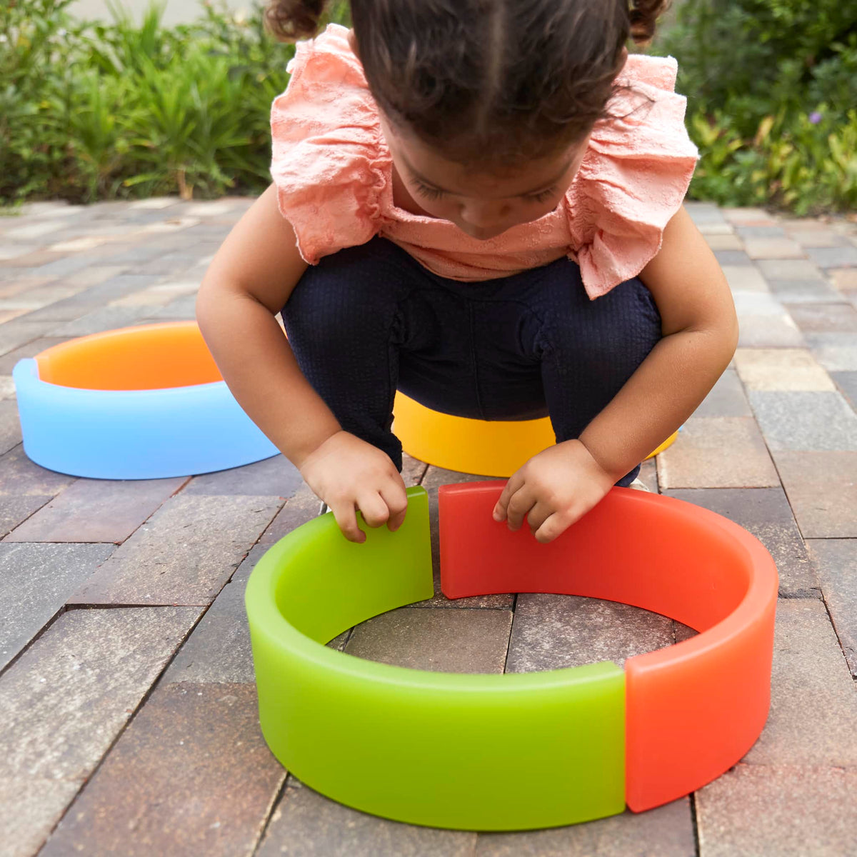 G7497 37903 Discovery Rainbow Arches and Tunnels Lifestyle 202