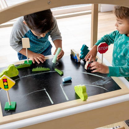 G31001 Sensory System Table Lifestyle 269