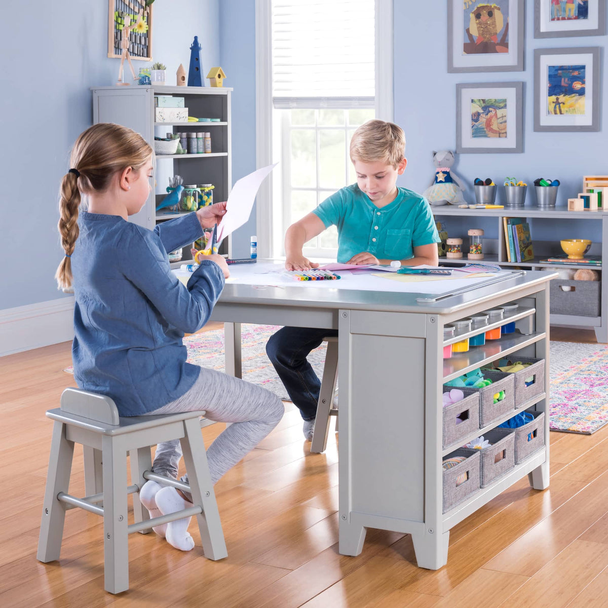 G76909 MSGray Art Table Lifestyle 2 | Gray